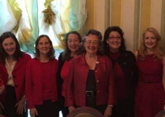 Kevi Sanders with her four sisters and mother Jackie.